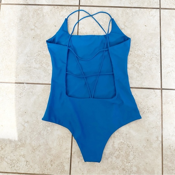 New Mikoh Kilauea One Piece swimsuit size L - Picture 13 of 13